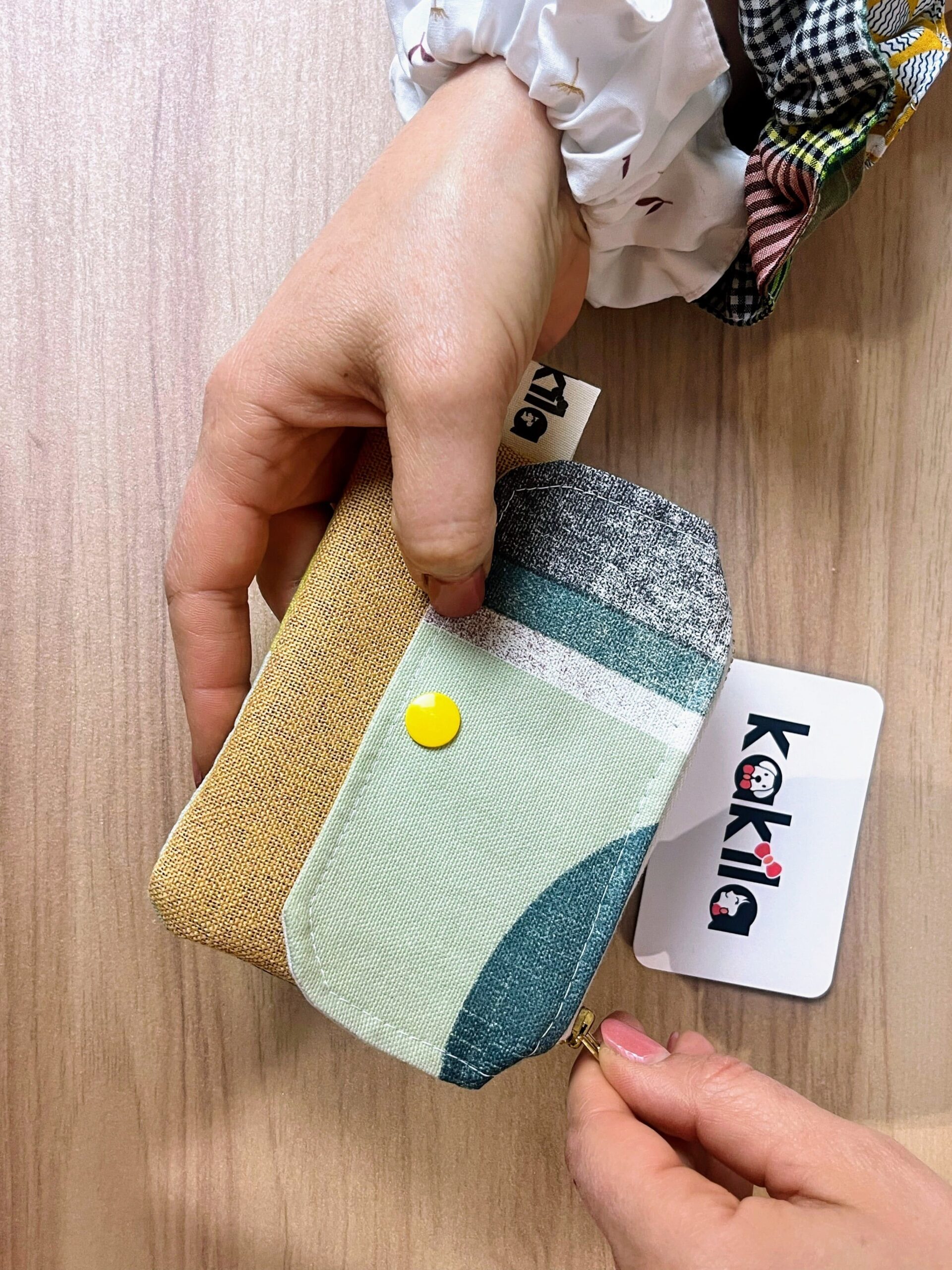 Porte carte en tissu